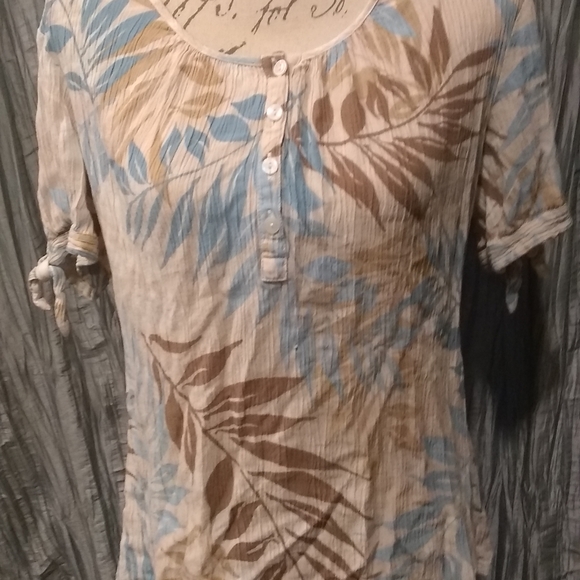 Tunic - Picture 4 of 4